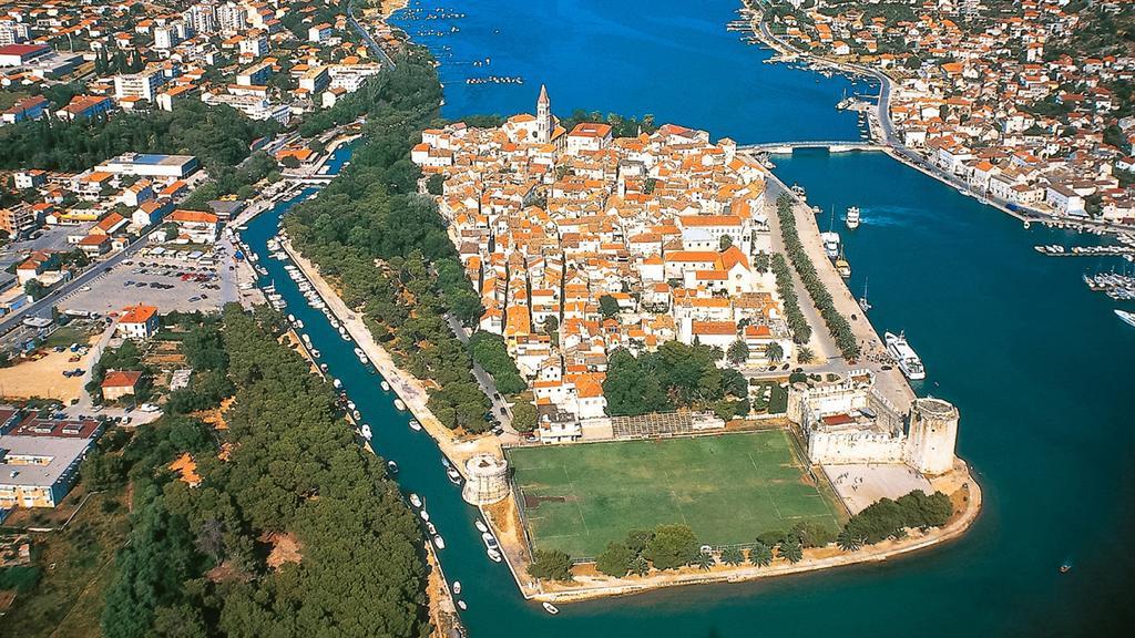 Lavanda Residence With Heated Pool Trogir Split Donji Okrug  ภายนอก รูปภาพ