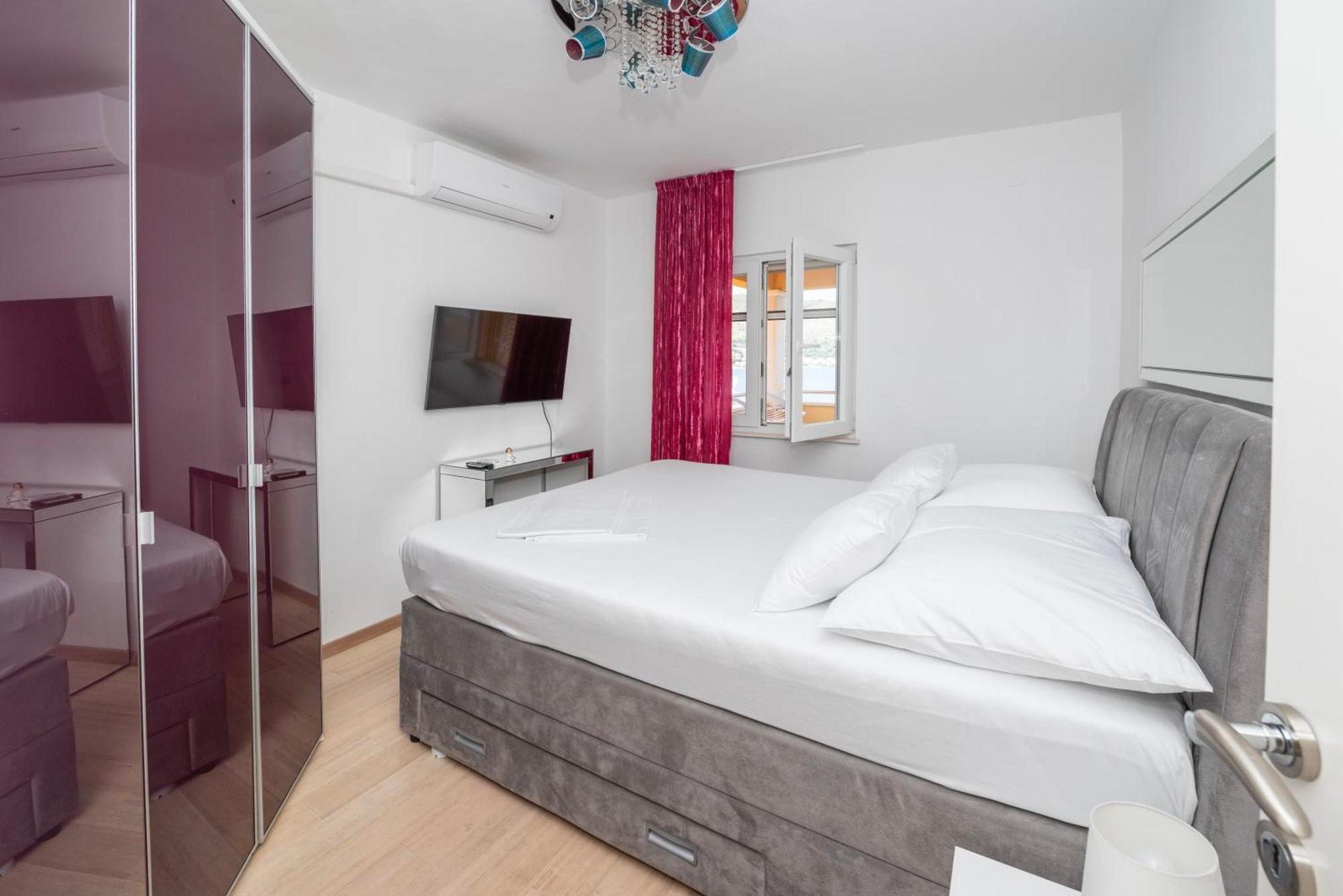 Lavanda Residence With Heated Pool Trogir Split Donji Okrug  ภายนอก รูปภาพ