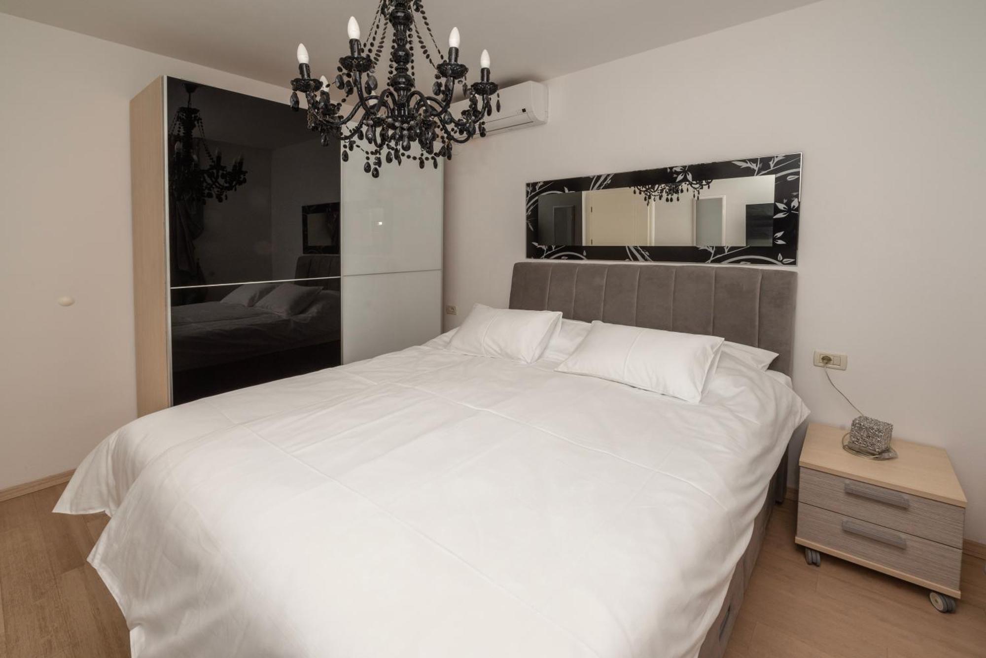 Lavanda Residence With Heated Pool Trogir Split Donji Okrug  ภายนอก รูปภาพ