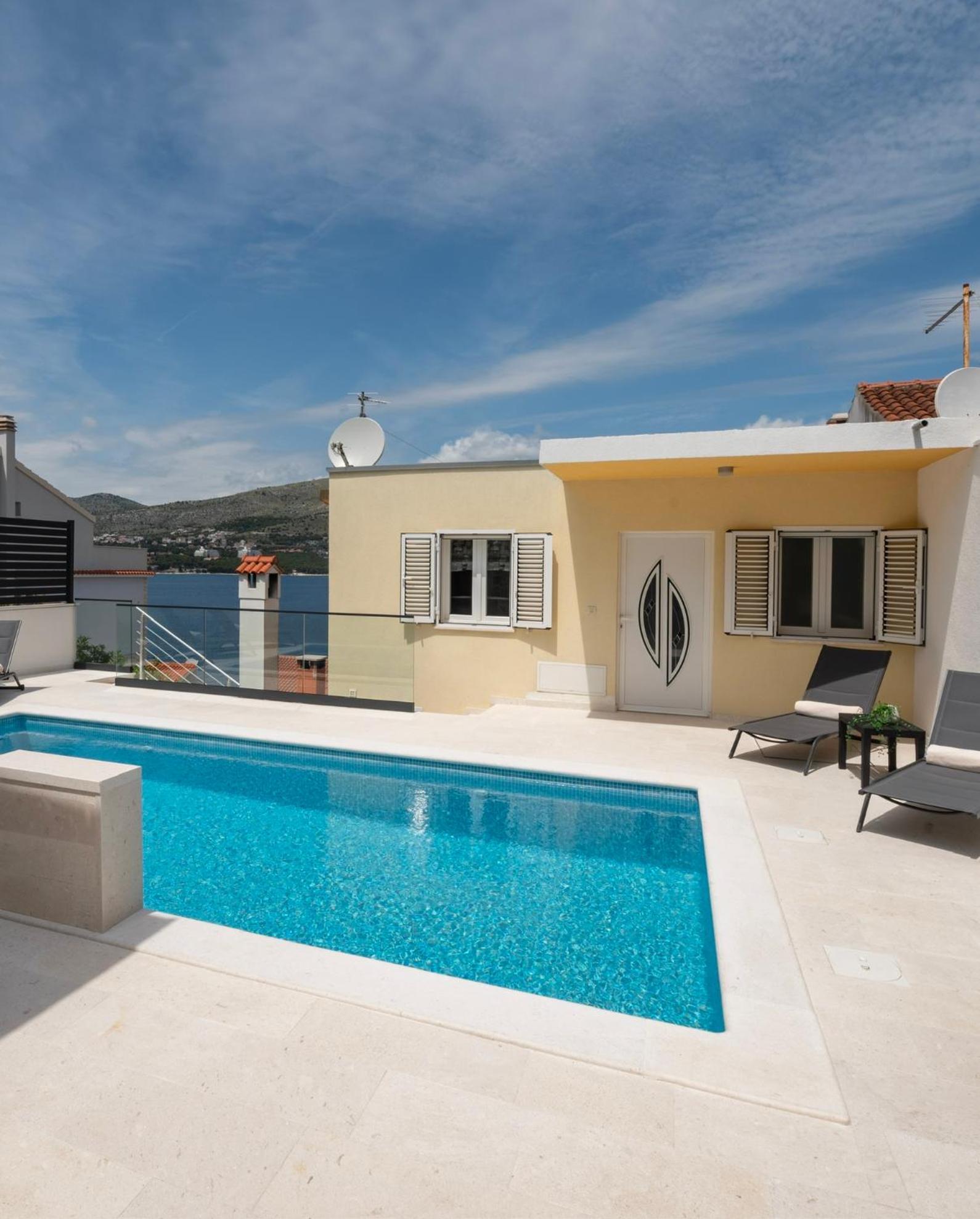Lavanda Residence With Heated Pool Trogir Split Donji Okrug  ภายนอก รูปภาพ