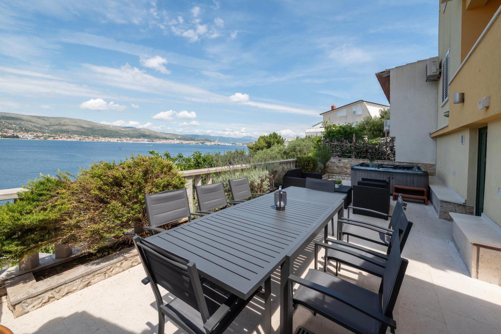 Lavanda Residence With Heated Pool Trogir Split Donji Okrug  ภายนอก รูปภาพ