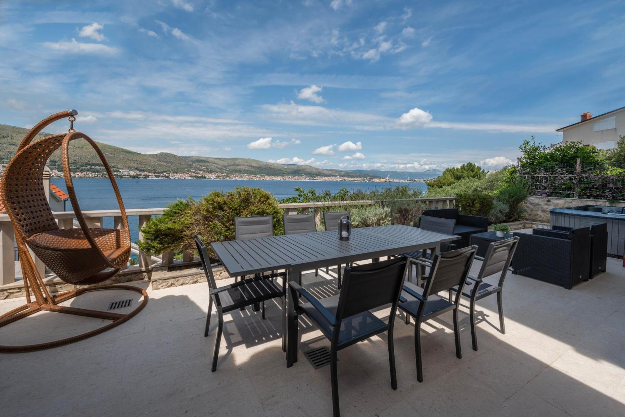 Lavanda Residence With Heated Pool Trogir Split Donji Okrug  ภายนอก รูปภาพ