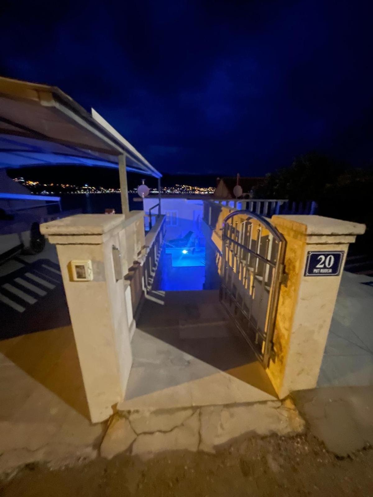 Lavanda Residence With Heated Pool Trogir Split Donji Okrug  ภายนอก รูปภาพ
