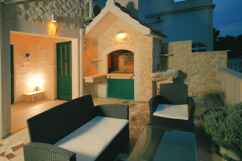 Lavanda Residence With Heated Pool Trogir Split Donji Okrug  ภายนอก รูปภาพ